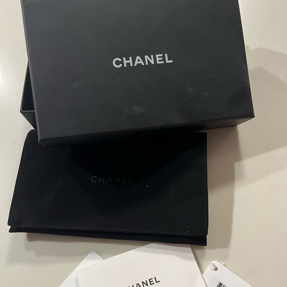 Mini Chanel bag - Picture 6 of 7